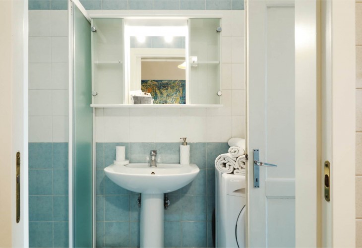 appartamento-isabella-bagno-dormire-a-padova-centro-padovaresidence