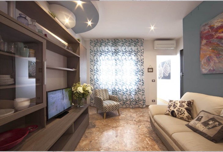appartamento-vacanze-padova-centro-salotto-appartamento-celeste