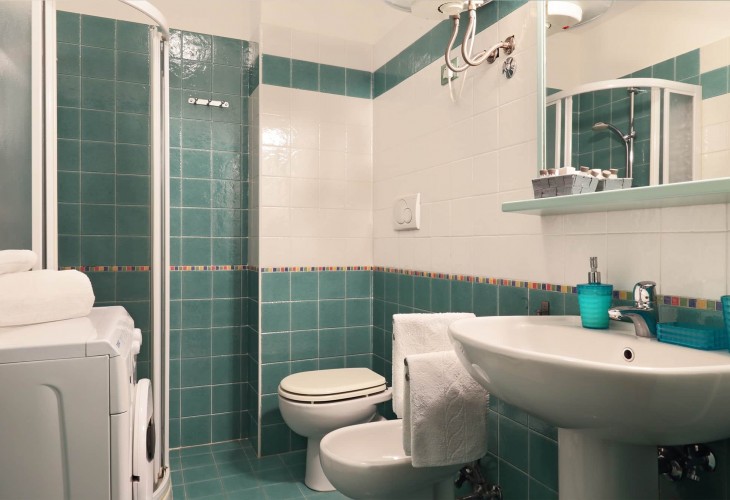 appartamento-verde-residence-lunga-permanenza-a-padova-foto-bagno-padovaresidence