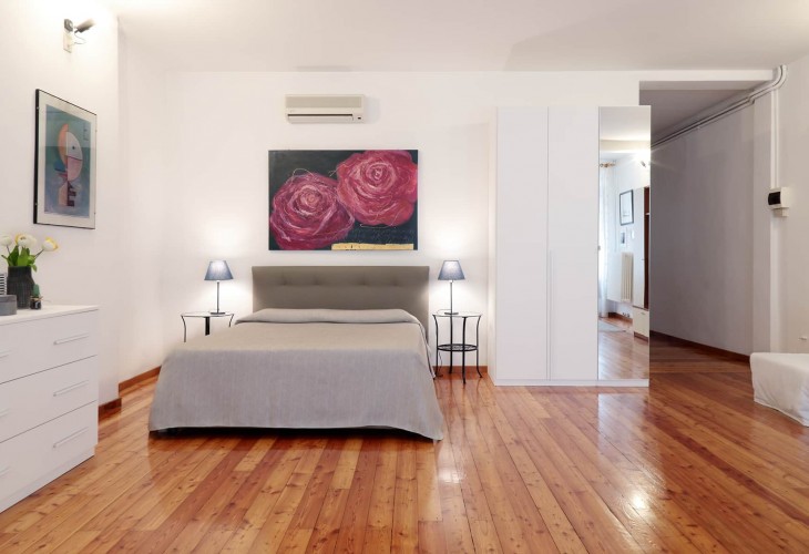 isabella-apartments-padovaresidence-apartments-for-rent-in-the-center-of-padua--bedroom-photo
