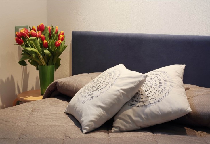verde-apartment-tourist-apartments-for-rent-in-Padua-bedroom-photo-padovaresidence
